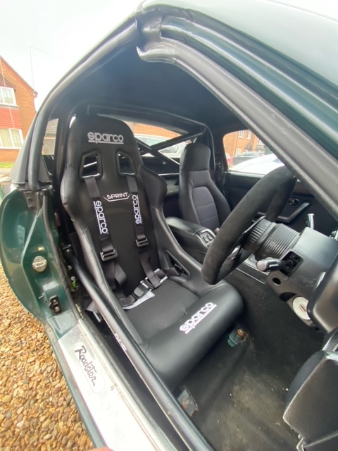 Mazda MX-5 Fitted With Sparco Sprint Vinyl Seats