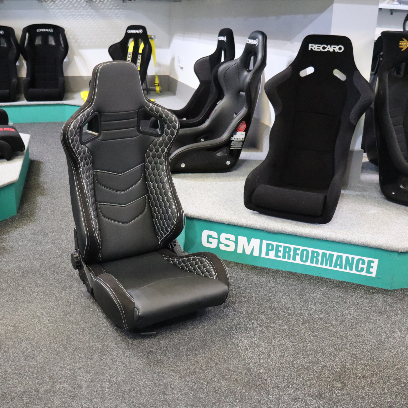 Auto Style Type JW Reclining Seat Now On Display