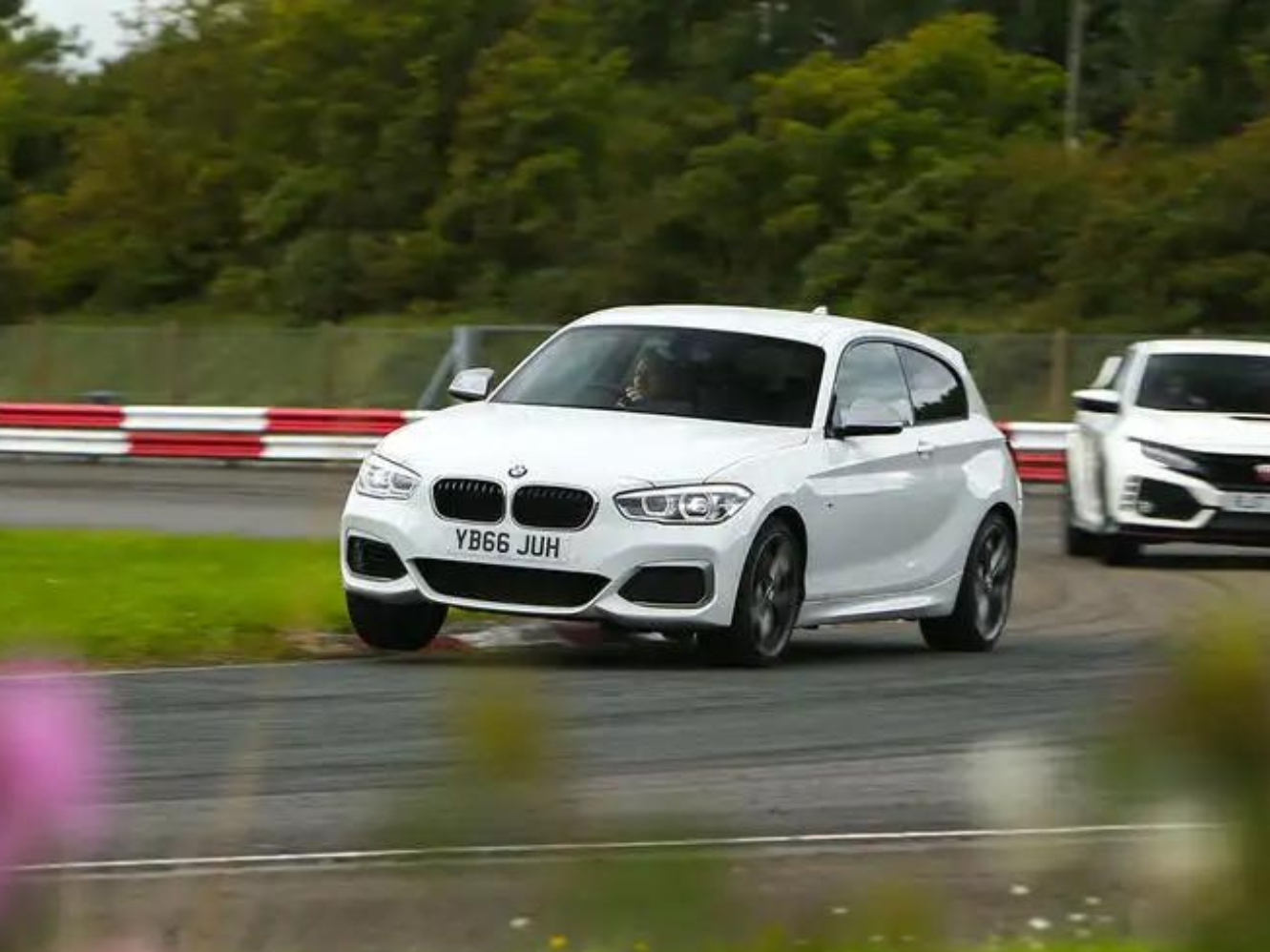 Choosing Aftermarket Sport Seats For Your BMW M140