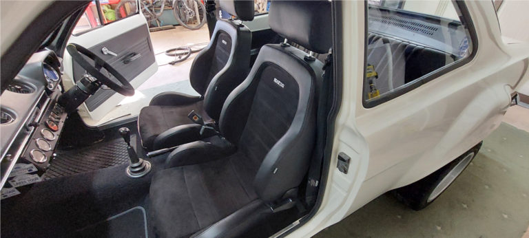 Sparco GT Seats Fitted Into A Ford Escort Mk1