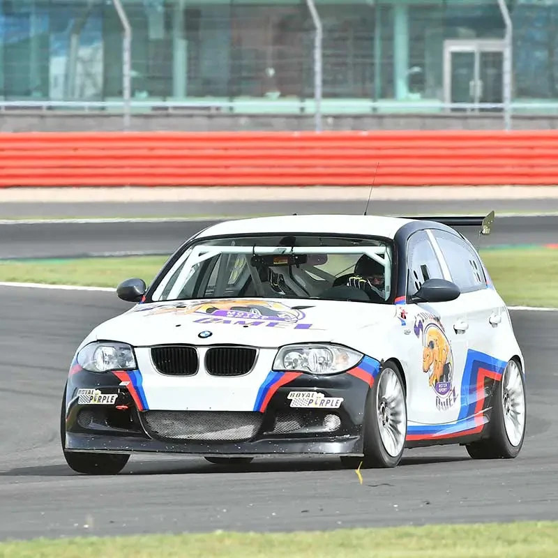 Choosing Aftermarket Sport Seats For Your BMW E87