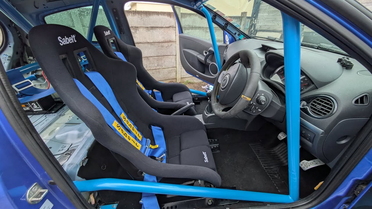 Sabelt GT3 – Renault Clio Mk3 – GSM Performance (1)