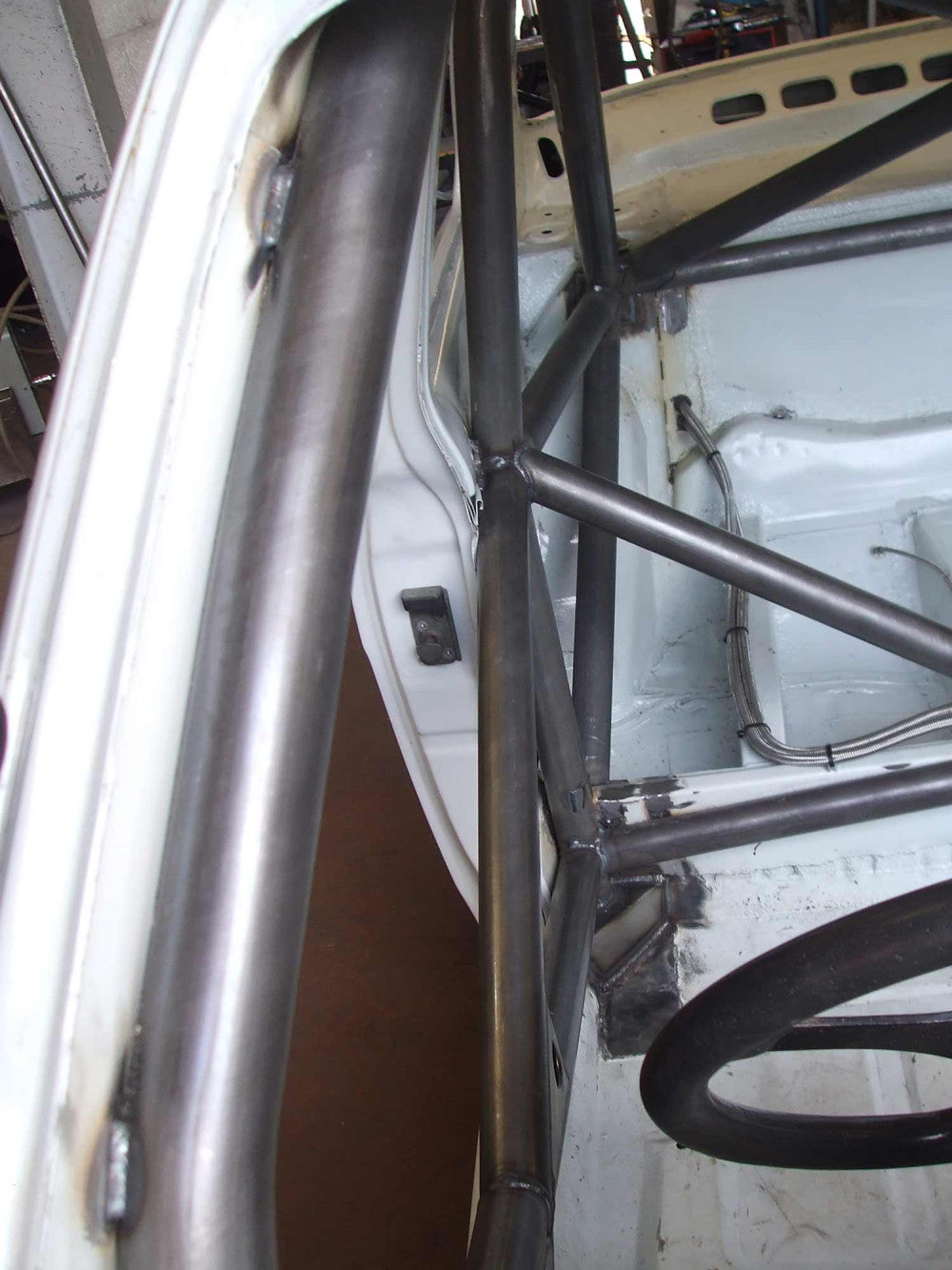ford-escort-mk1-fe-1-98c-ford-escort-mk1-international-multipoint-cds-roll-cage-kit-fia-certificated-image-09-gsm-performance