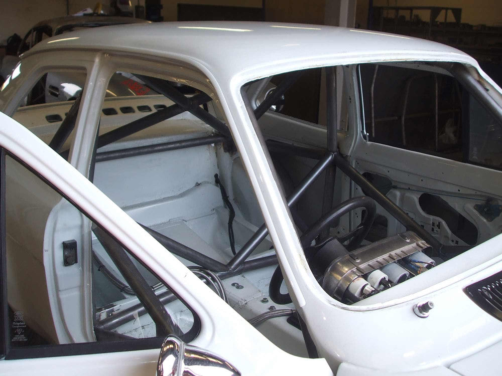 ford-escort-mk1-fe-1-98t-ford-escort-mk1-international-multipoint-t45-roll-cage-kit-fia-certificated-image-02-gsm-performance