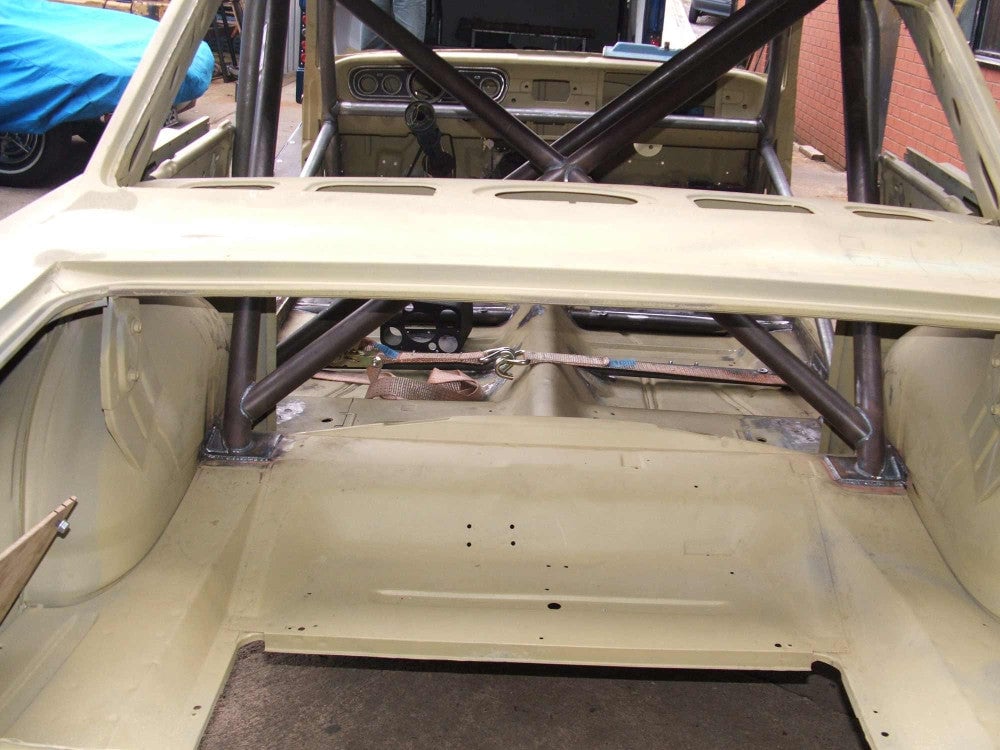 ford-falcon-fa-97t-ford-falcon-multipoint-t45-roll-cage-kit-image-05-gsm-performance