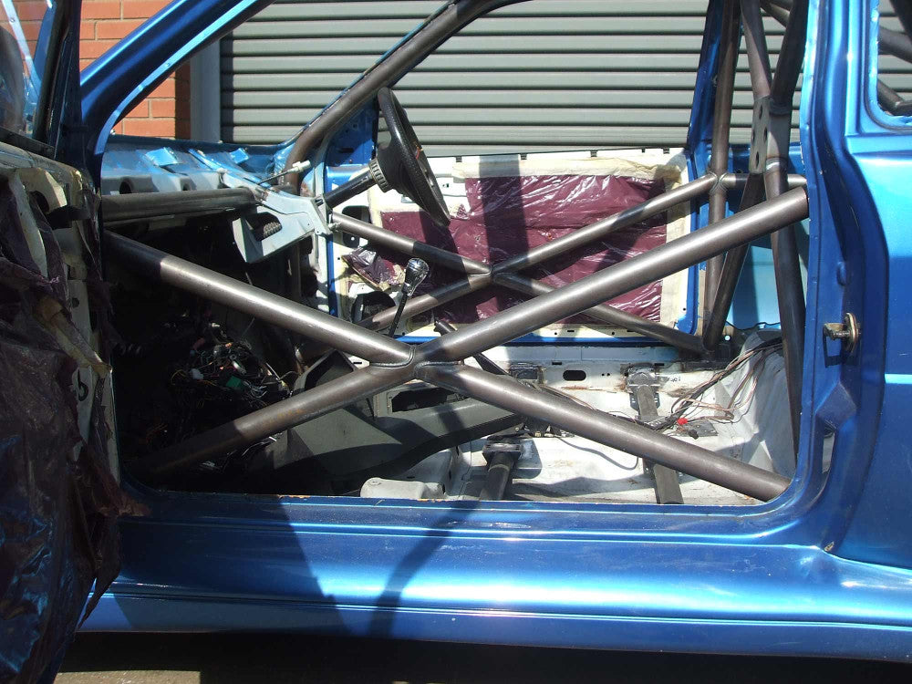 ford-fiesta-ff3-94c-ford-fiesta-mk3-4-multipoint-cds-roll-cage-kit-image-07-gsm-performance