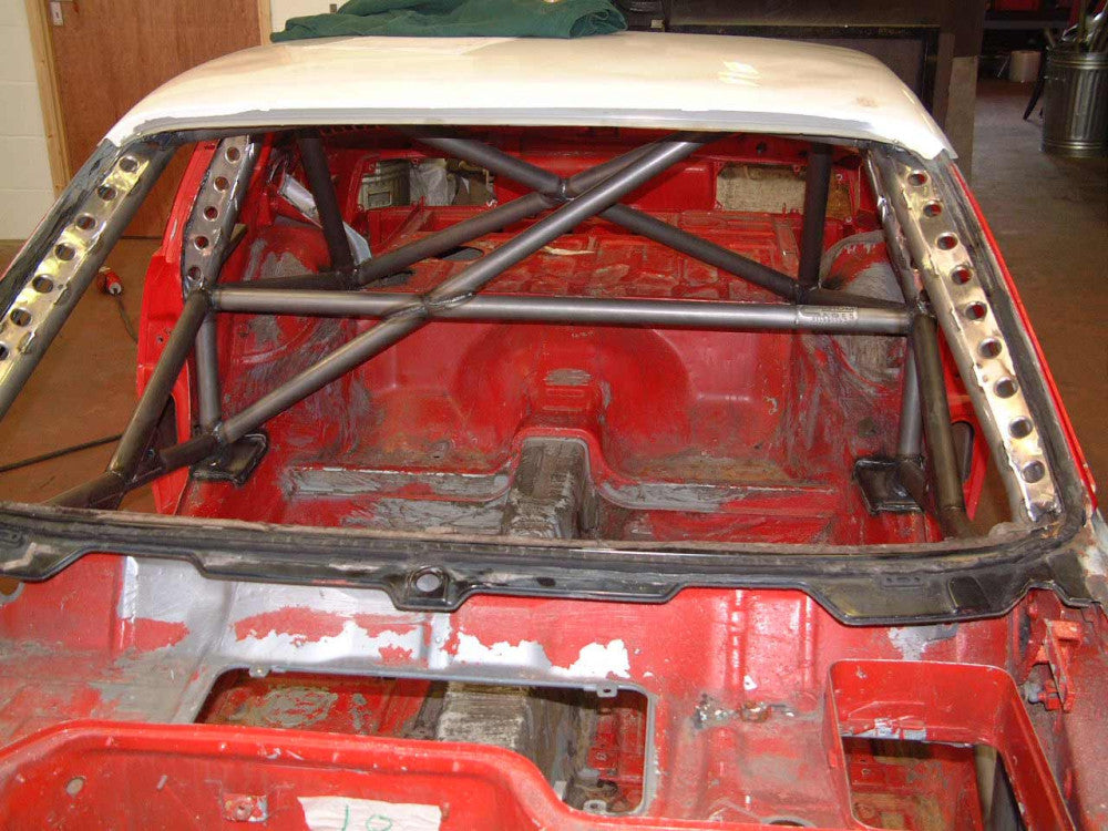 Porsche 944 Multipoint T45 Roll Cage Kit fitted view