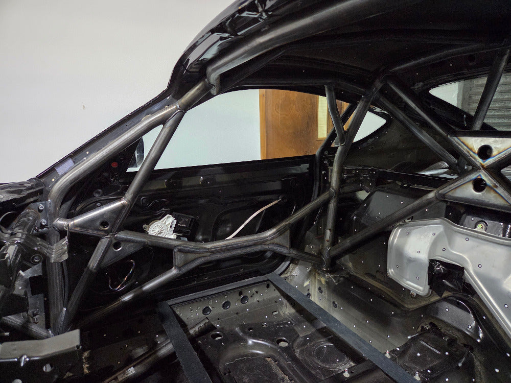 porsche-cayman-pc-016t-2-porsche-cayman-multipoint-t45-roll-cage-kit-image-05-gsm-performance