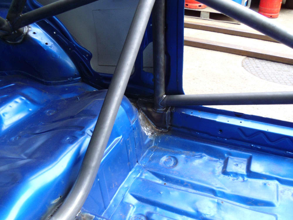 vauxhall-corsa-voc-9401-vauxhall-corsa-b-international-multipoint-cds-roll-cage-kit-fia-certificated-image-07-gsm-performance