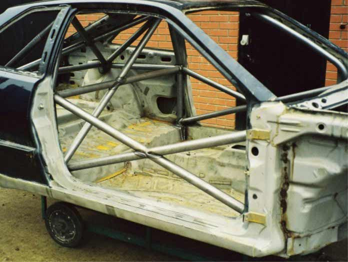 volkswagen-corrado-vac-00t-volkswagen-corrado-multipoint-t45-roll-cage-kit-image-03-gsm-performance