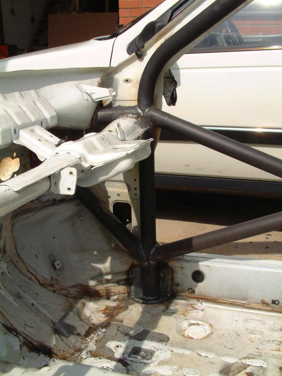 Multipoint Custom Cages Mitsubishi Colt (91-02) CJ0 Multipoint CDS Roll Cage Kit ...