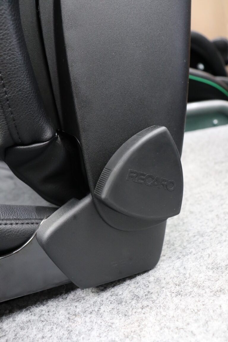 Close up of the Recaro branded hand wheel and side cover on a Recaro Sportster CS reclining sports seat