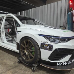 Custom Cages Volkswagen Golf Mk8 Multipoint T45 Roll Cage Kit