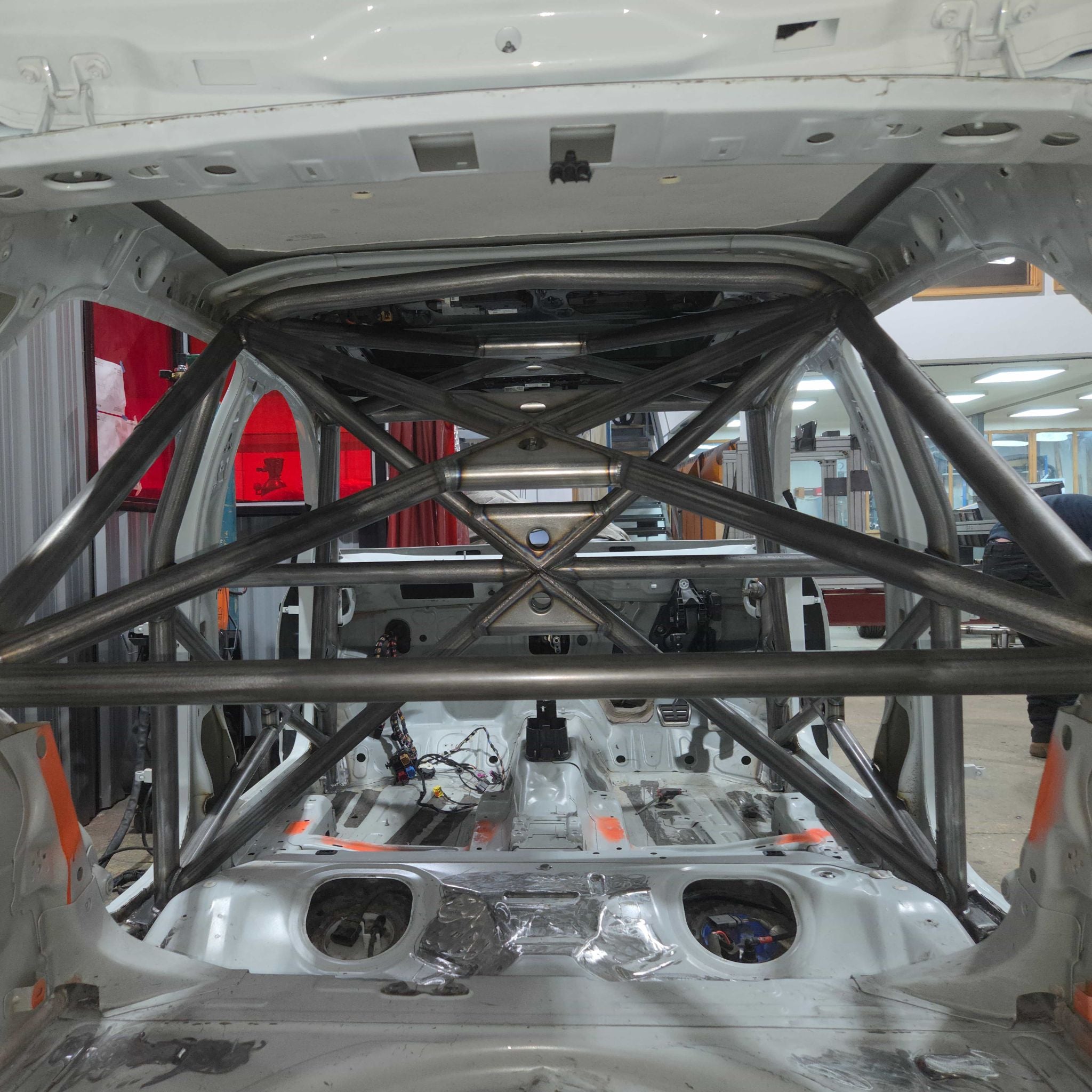 Custom Cages Volkswagen Golf Mk8 Multipoint T45 Roll Cage Kit image 4