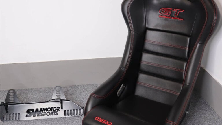 Mirco GT 3D Seats Fitted Into a Subaru Impreza GRB